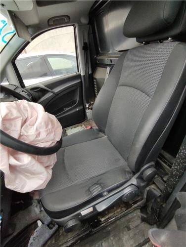 Asiento del. izdo. mercedes-benz no hay datos