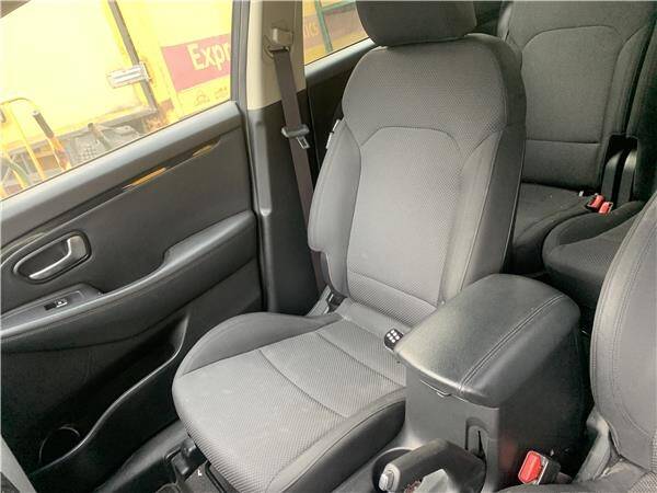 Asiento del. dcho. kia carens (rp)(2013->)