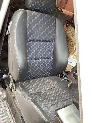 Asiento del. dcho. nissan no hay datos