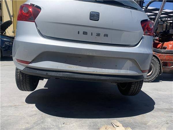 Paragolpes tra. seat ibiza sc (6j1)(06.2008->)