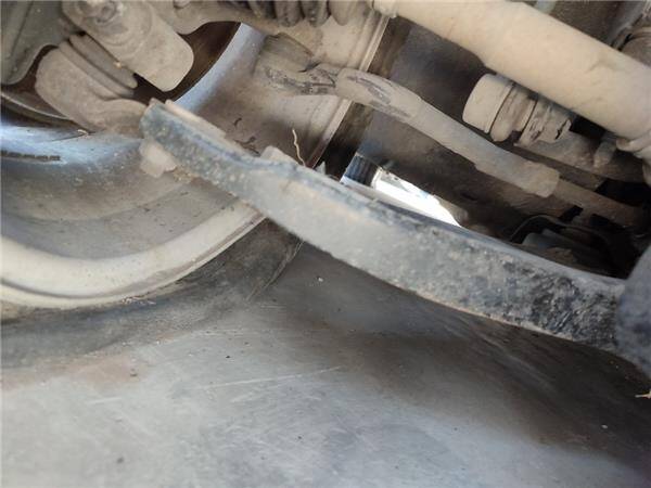 Brazo suspension del. dcho. kia carens (rp)(2013->)