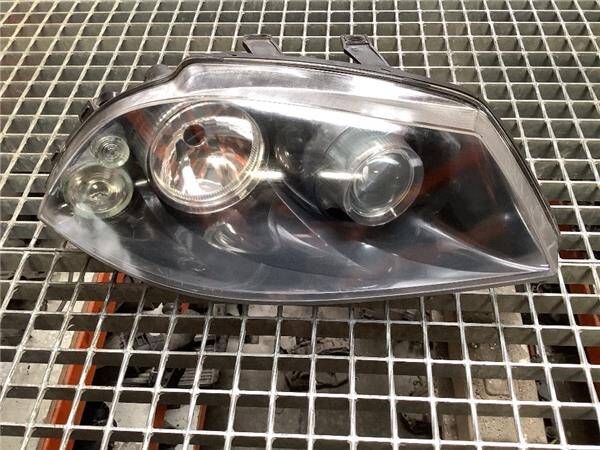 Faro del. dcho seat ibiza (6l1)(04.2002->)