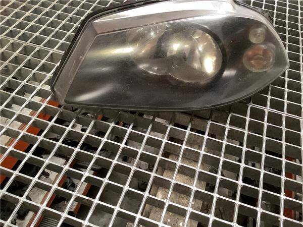 Faro del. izdo. seat ibiza (6l1)(04.2002->)