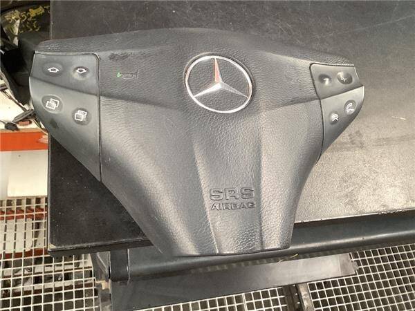 Airbag volante mercedes-benz no hay datos