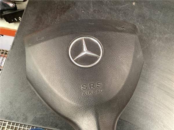 Airbag volante mercedes-benz no hay datos