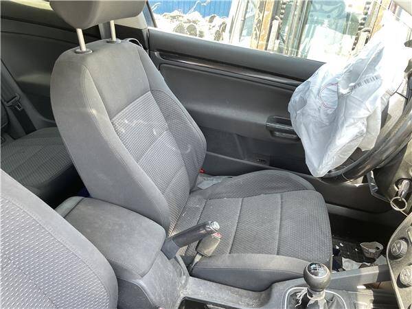 Asiento del. izdo. volkswagen no hay datos