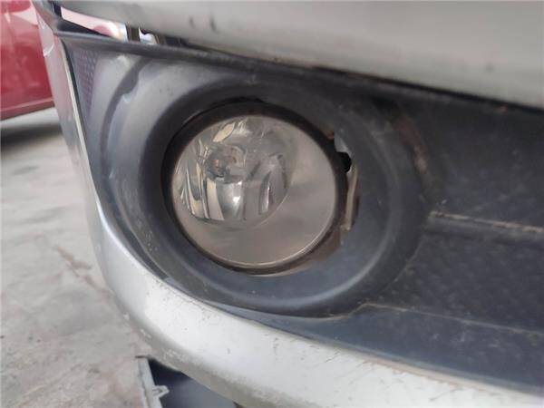 Faro antiniebla dcho. toyota corolla (e12)(2002->)