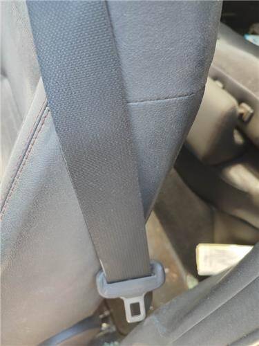 Cinturon seguridad del. izdo. suzuki vitara (ly)(2015->)