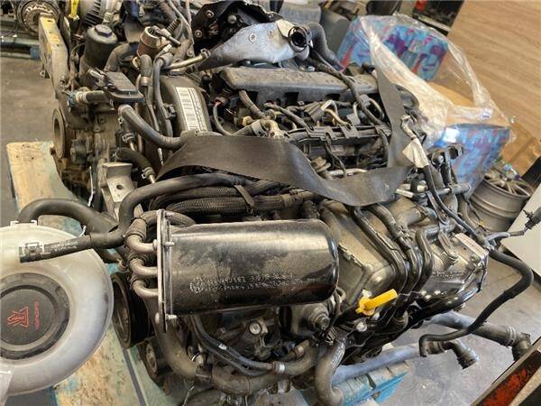 Motor completo volkswagen touran (5t1)(04.2015->)