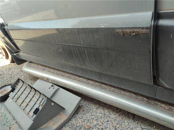 Spoiler talonera lat. izda. kia sorento (bl)(2002->)