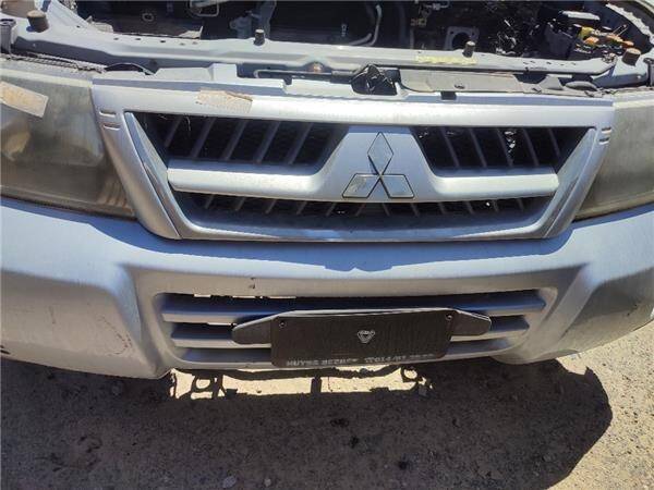 Rejilla capo mitsubishi montero (v60/v70)(2000->)