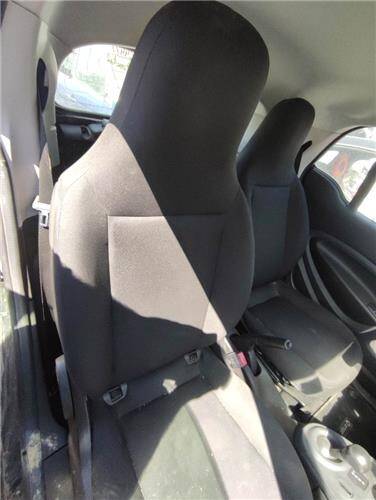 Asiento del. dcho. smart fortwo coupe (11.2014->)