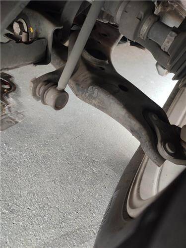 Brazo inferior del. izdo. toyota auris (e18)(10.2012->)