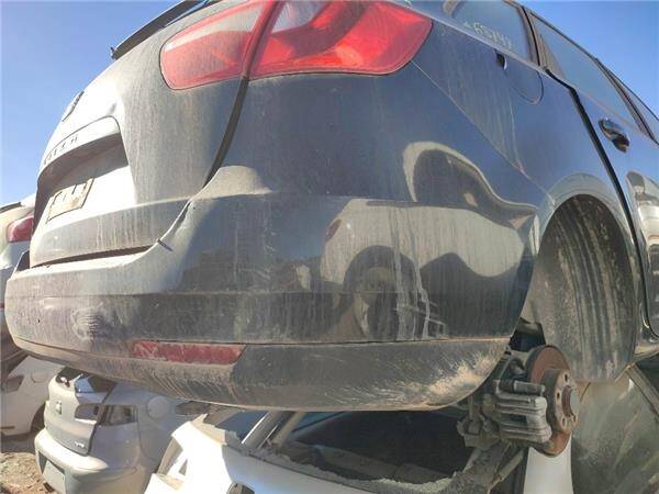 Paragolpes tra. seat ibiza st (6j8)(03.2010->)