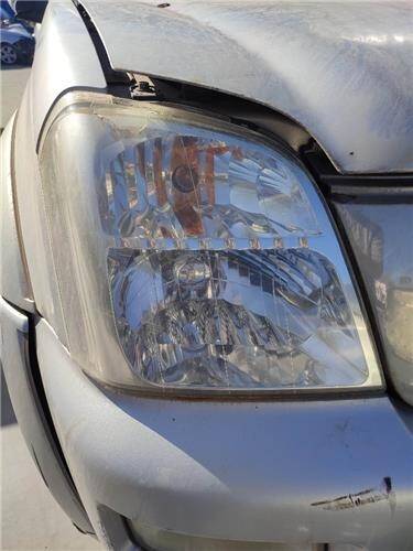 Faro del. dcho isuzu d-max