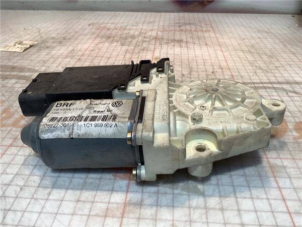 Motor elevalunas del. dcho. volkswagen golf iv variant (1j5)(1999->)