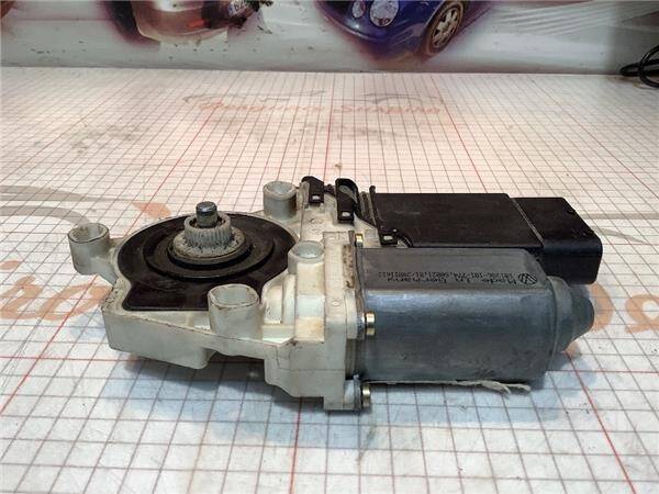 Motor elevalunas del. dcho. seat leon (1m1)(11.1999->)