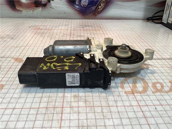 Motor elevalunas del. dcho. seat leon (1m1)(11.1999->)