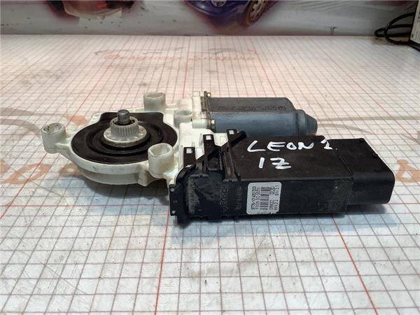 Motor elevalunas del. izdo. seat leon (1m1)(11.1999->)