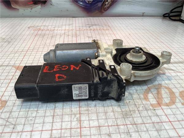 Motor elevalunas del. dcho. seat leon (1m1)(11.1999->)