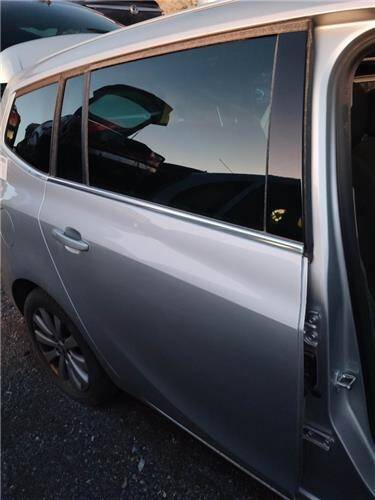 Puerta tra. dcha. opel zafira c tourer (09.2011->)