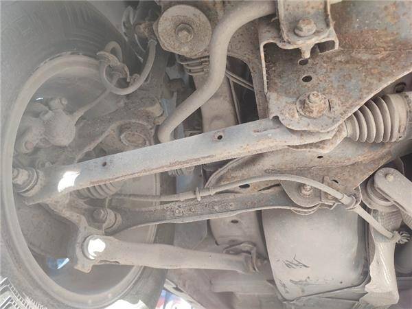 Brazo inferior tra. izdo. land rover freelander (lr2)(2007->)