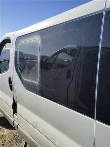 Lunas renault trafic ii combi (04.2001->)