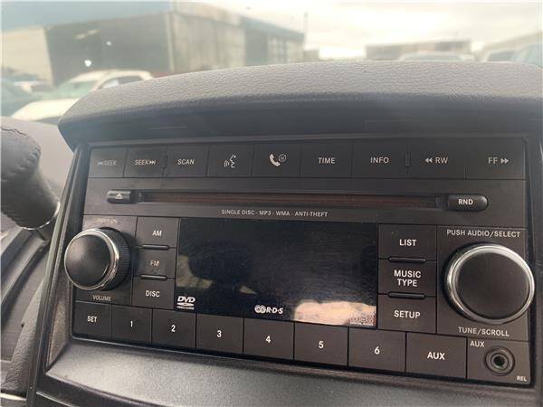 Radio / cd chrysler grand voyager (rt)(2008->)