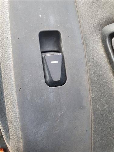 Mando elevalunas del. dcho. hyundai ix35 (el/lm)(2010->)