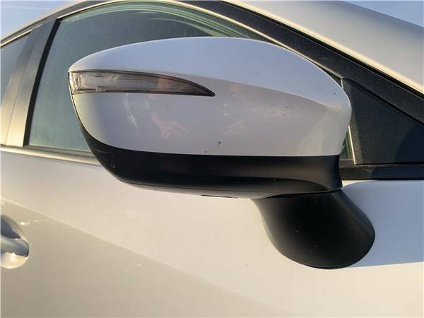 Retrovisor electrico dcho. mazda no hay datos