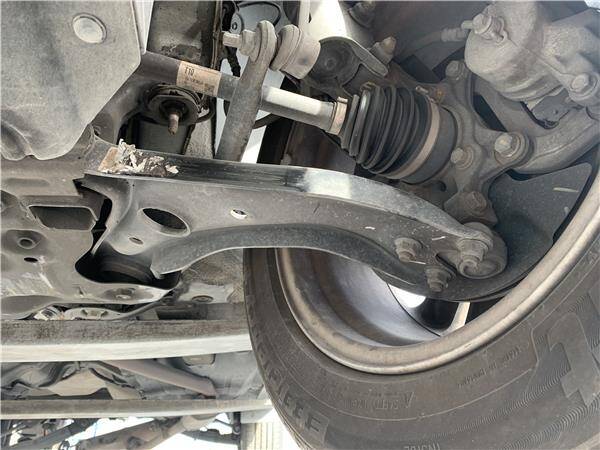 Brazo inferior del. izdo. kia sportage (ql)(2016->)