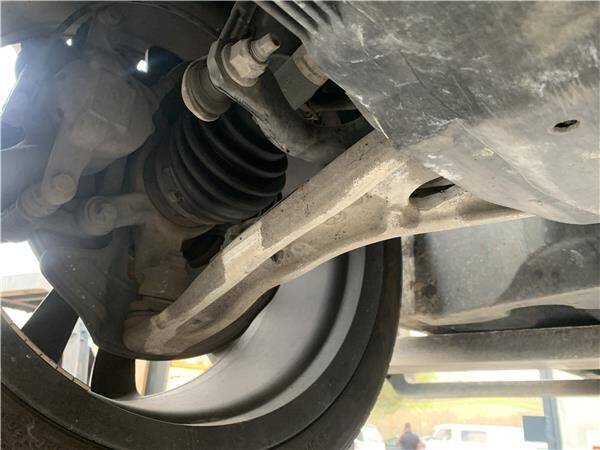 Brazo suspension del. dcho. mercedes-benz clase b (bm 246)(11.2011->)