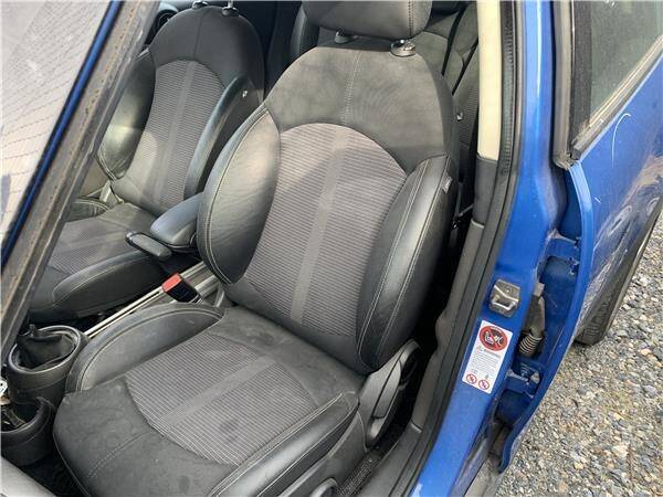 Asiento del. izdo. mini no hay datos