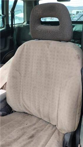 Asiento del. izdo. nissan no hay datos