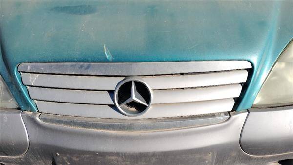 Rejilla capo mercedes-benz no hay datos