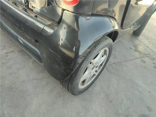 Aleta tra. dcha. smart fortwo coupe (02.2003->)