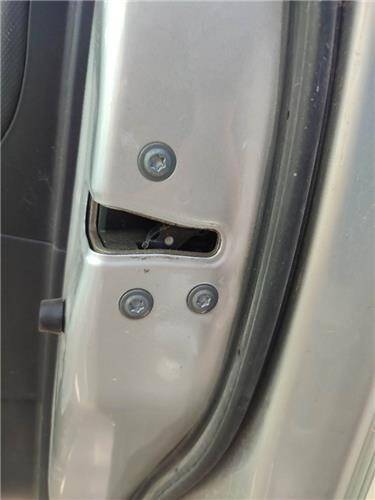 Cerradura puerta del. dcha. toyota auris (e15)(10.2006->)