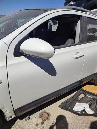 Puerta del. izda. nissan qashqai (j10)(01.2007->)