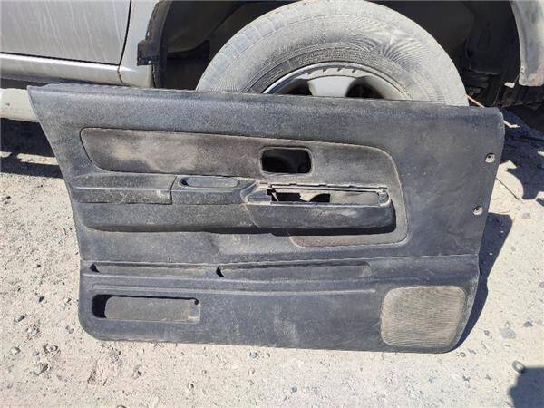 Guarnecido puerta del. izda. nissan navara caja/chasis (d22)