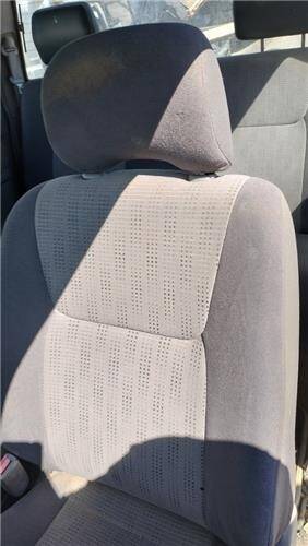 Asiento del. izdo. nissan pickup (d22)(02.1998->)