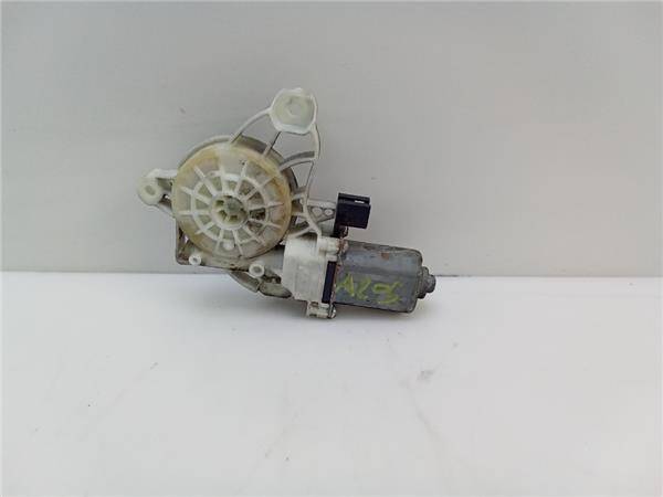 Motor elevalunas del. dcho. mercedes-benz clase c (bm 205) berlina (03.2014->)