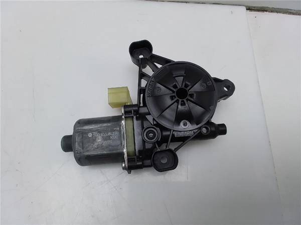 Motor elevalunas del. dcho. volkswagen golf viii berlina (cd1)(12.2019->)