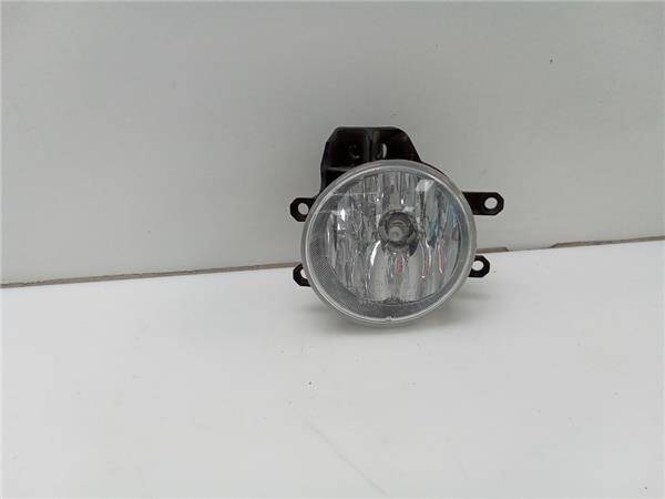 Faro antiniebla dcho. toyota corolla (e15)(2008->)