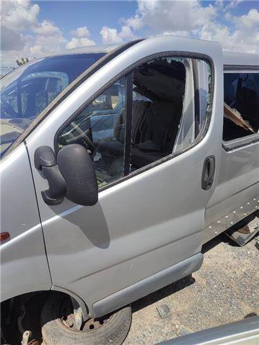 Puerta del. izda. renault trafic ii combi (04.2001->)