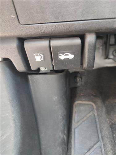 Varios nissan qashqai (j10)(01.2007->)