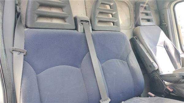 Asiento del. dcho. iveco daily furgón (1999->)