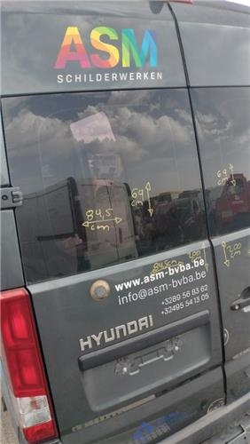 Puerta tra. izda. carga acristalada hyundai h350 furgón (05.2015->)