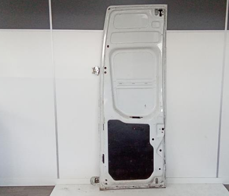 Puerta trasera trasera derecha iveco daily furgón (2014->)