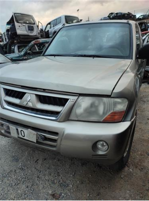 Rejilla capo mitsubishi montero (v60/v70)(2000->)