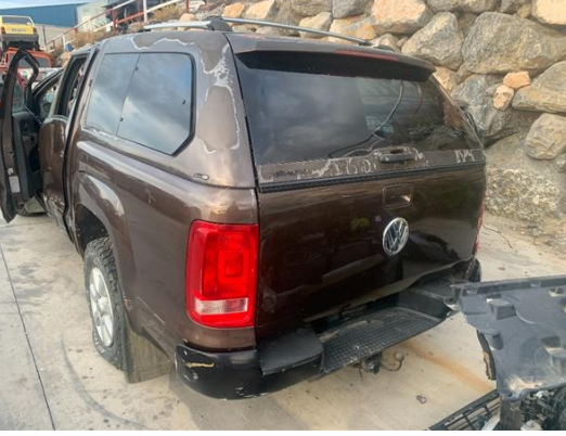 Cinturon seguridad tra. central volkswagen amarok (2ha/2hb/s1b)(2010->)